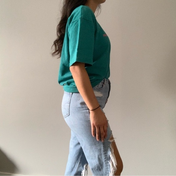 🧀 Vintage Cloud House Design Workers CHEEZ-IT Teal  T-shirt 🧀 - Picture 4 of 11